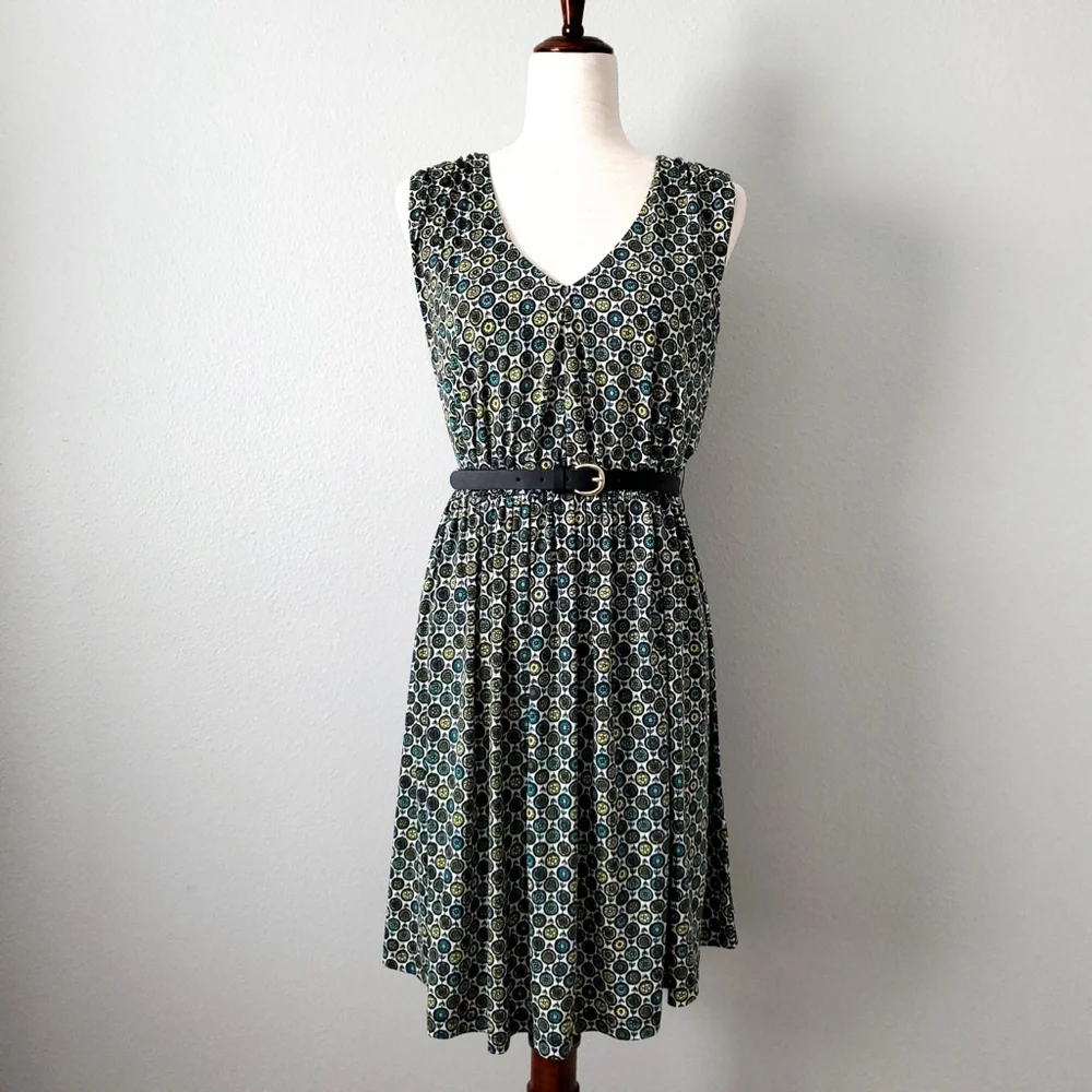 Sunset Rd. Stretchy Sleeveless Patterned V-Neck Dress & Leather Belt Size Medium